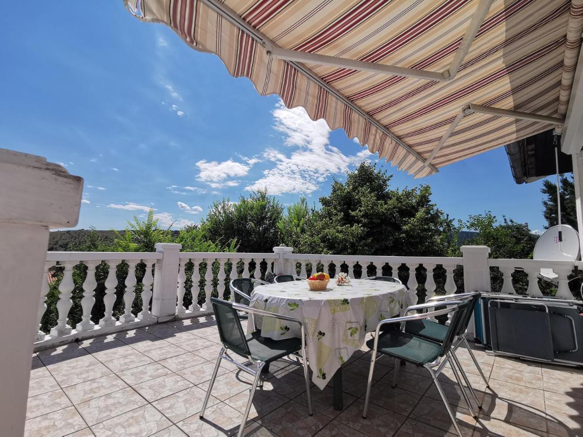 Apartamento Maestral Bribir  Exterior foto